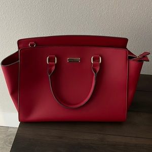 Selling red purse!